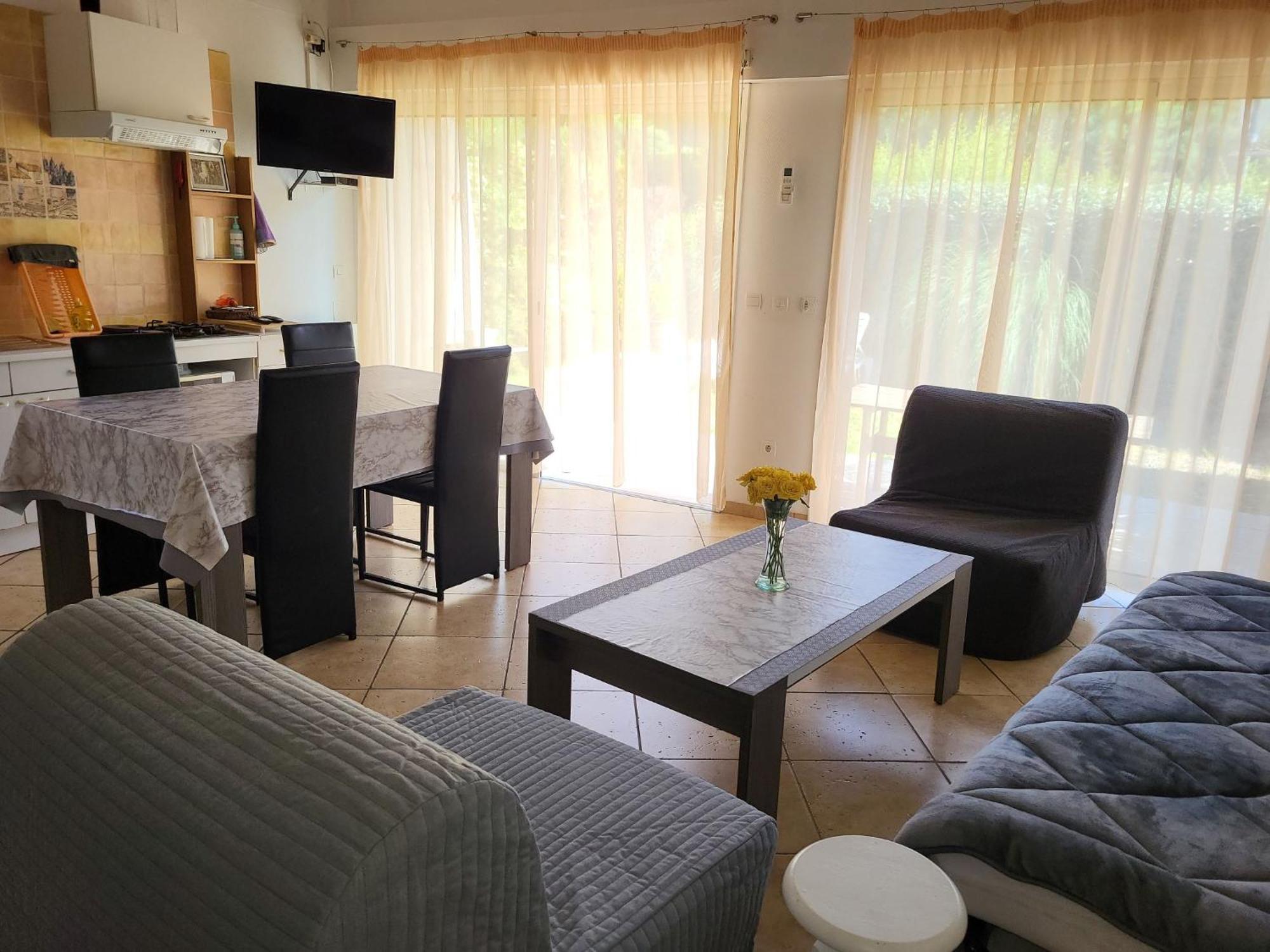 15Mn De Cannes, Villa La Soleiade , 3Gites 2-4 Pers Type T2, Climatises, Piscine, Au Lac De Saint-Cassien Var Montauroux Exterior foto