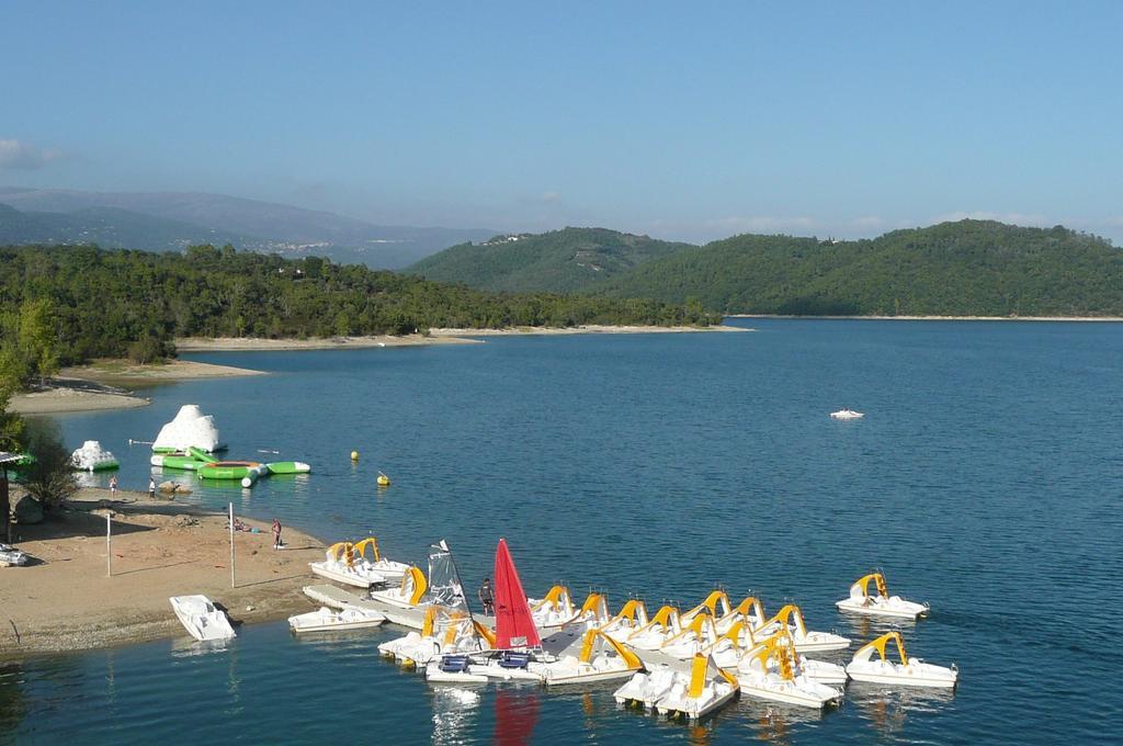 15Mn De Cannes, Villa La Soleiade , 3Gites 2-4 Pers Type T2, Climatises, Piscine, Au Lac De Saint-Cassien Var Montauroux Exterior foto
