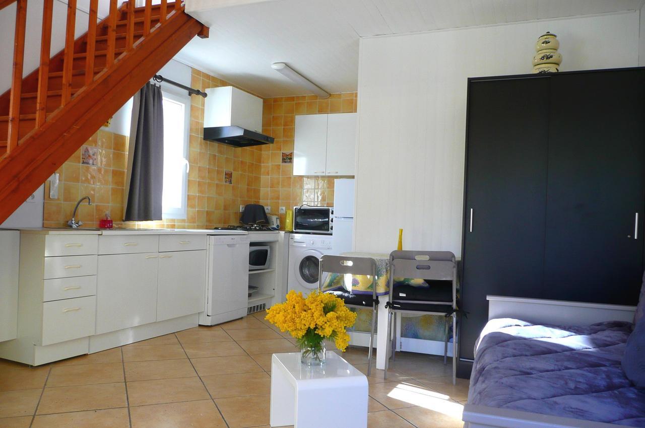 15Mn De Cannes, Villa La Soleiade , 3Gites 2-4 Pers Type T2, Climatises, Piscine, Au Lac De Saint-Cassien Var Montauroux Exterior foto